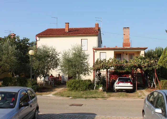 Apartments With A Parking Space Umag - 6994