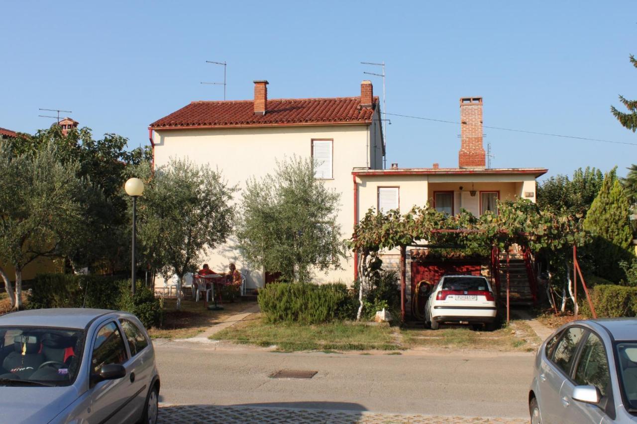 With A Parking Space - 6994 Umag